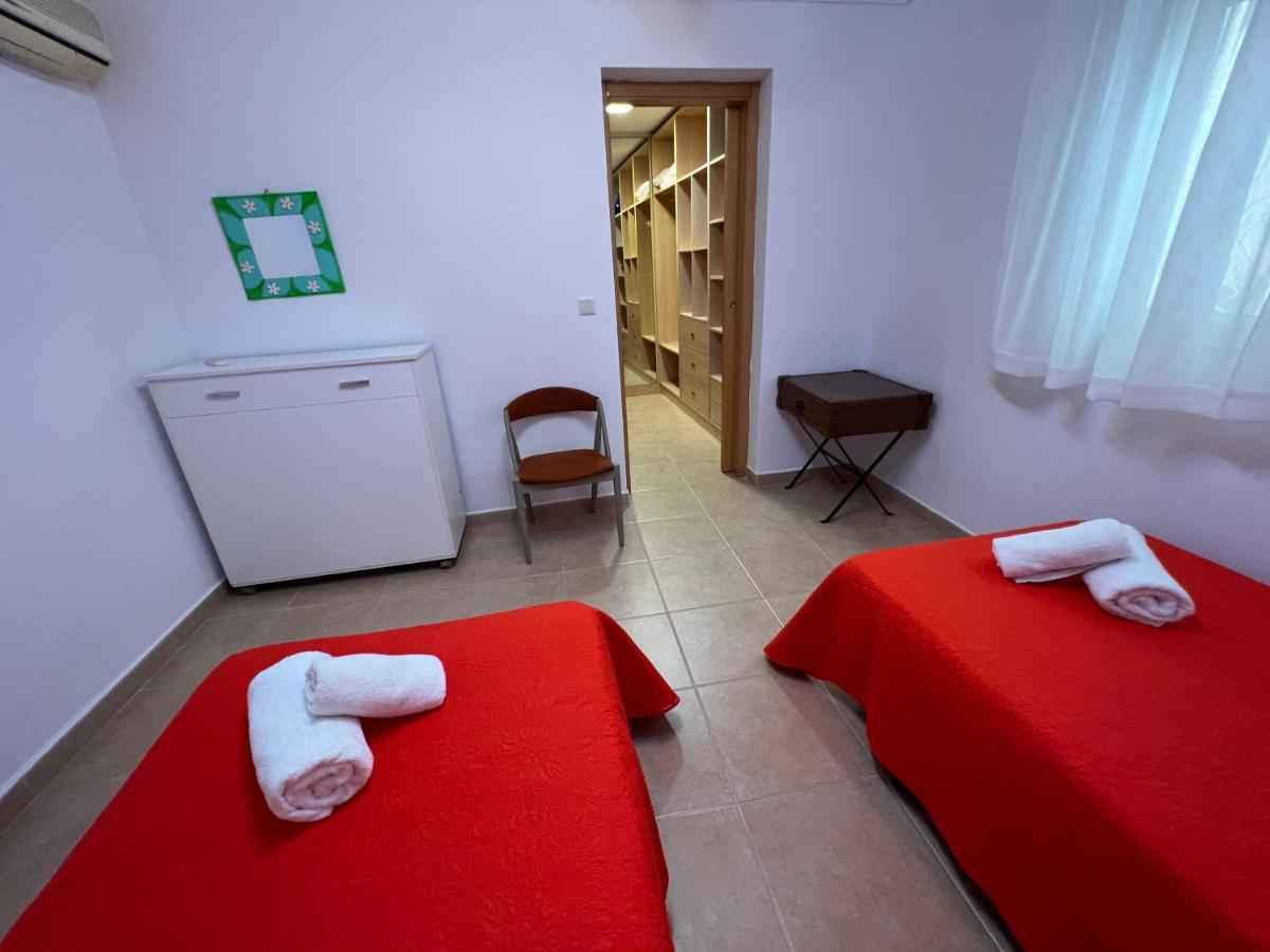 Villa Aristeu دينايا المظهر الخارجي الصورة